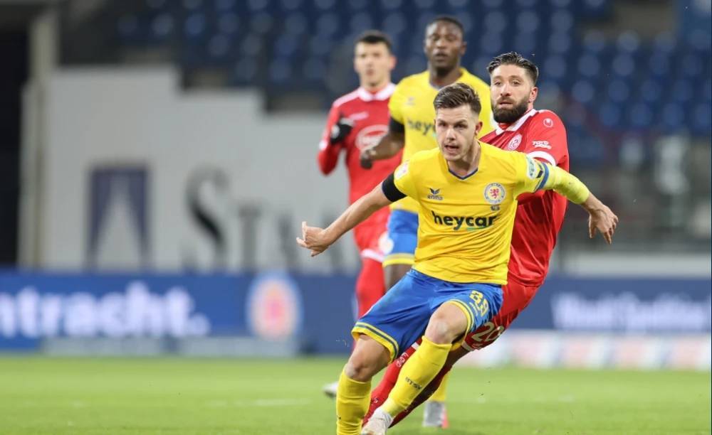 他们充分利 他们充分利