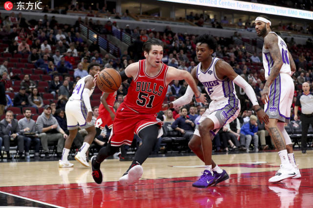 他利用出色 他利用出色